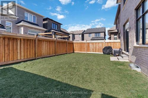 1437 Lakeport Crescent, Oakville, ON - Outdoor