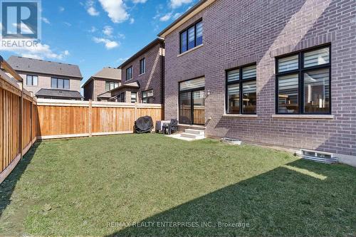 1437 Lakeport Crescent, Oakville, ON - Outdoor