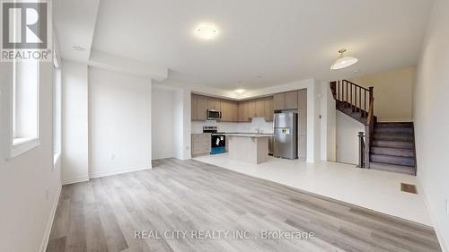 11 Keppel Circle W, Brampton, ON - Indoor