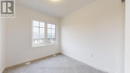 11 Keppel Circle W, Brampton, ON - Indoor Photo Showing Other Room