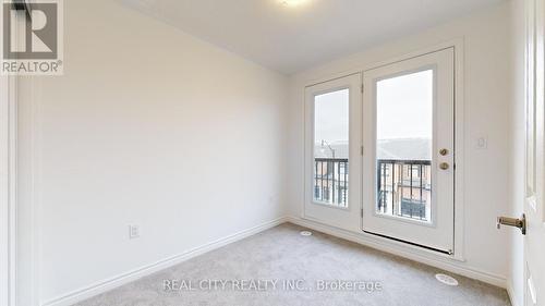 11 Keppel Circle W, Brampton, ON - Indoor Photo Showing Other Room