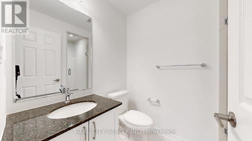 11 Keppel Circle W, Brampton, ON - Indoor Photo Showing Bathroom