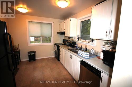59 Valewood Crescent, Ottawa, ON - Indoor Photo Showing Kitchen With Double Sink