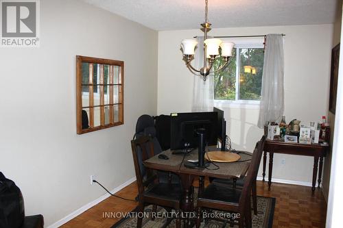 59 Valewood Crescent, Ottawa, ON - Indoor Photo Showing Dining Room