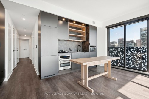 3703-55 Charles Street E, Toronto, ON - Indoor Photo Showing Other Room