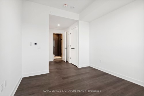 3703-55 Charles Street E, Toronto, ON - Indoor Photo Showing Other Room