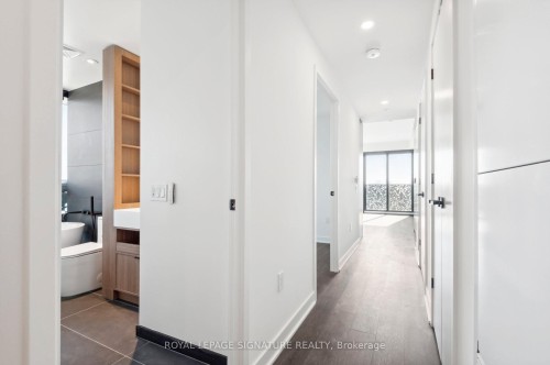 3703-55 Charles Street E, Toronto, ON - Indoor Photo Showing Other Room