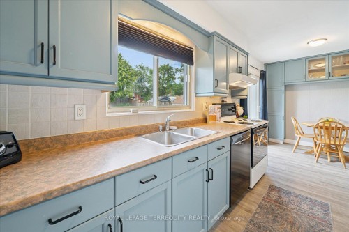 1201 Kingsholm Drive, Mississauga, ON 