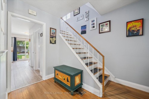 1201 Kingsholm Drive, Mississauga, ON 