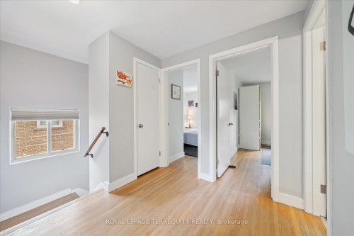 1201 Kingsholm Drive, Mississauga, ON 