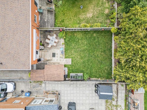 1201 Kingsholm Drive, Mississauga, ON 