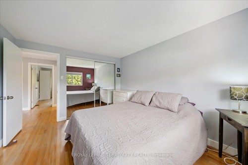 1201 Kingsholm Drive, Mississauga, ON 