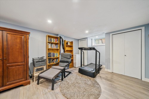 1201 Kingsholm Drive, Mississauga, ON 