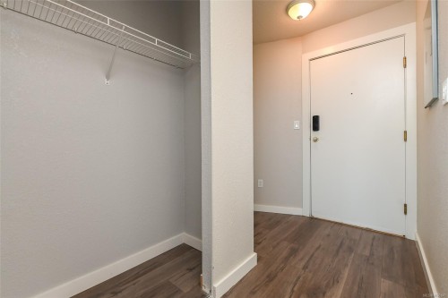 409-1050 Braidwood Rd, Courtenay, BC - Indoor