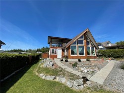 1049 Sixth Ave  Ucluelet, BC V0R 3A0