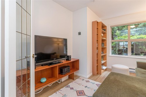 111-4949 Wills Rd, Nanaimo, BC - Indoor