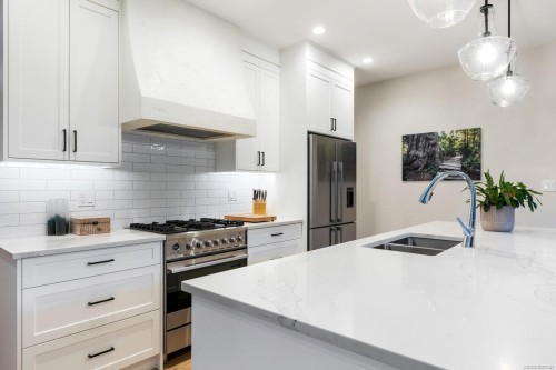 137-4098 Buckstone Rd, Courtenay, BC 