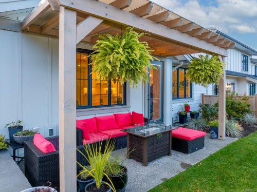 137-4098 Buckstone Rd, Courtenay, BC 