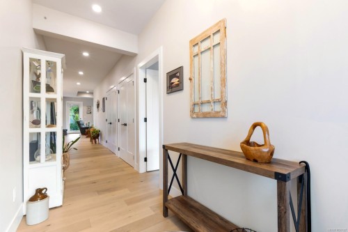 137-4098 Buckstone Rd, Courtenay, BC 