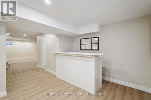 1445 Golden Meadow Trail, Oakville (Fa Falgarwood), ON - Indoor Photo Showing Other Room