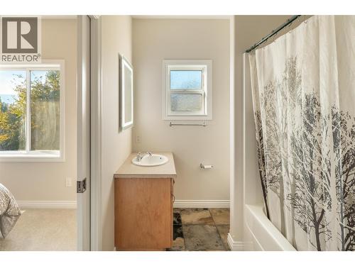 3356 Merlot Court, West Kelowna, BC - Indoor