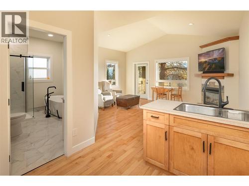 3356 Merlot Court, West Kelowna, BC - Indoor Photo Showing Other Room