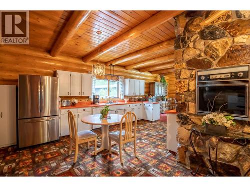 31815 Cariboo Highway, Prince George, BC - Indoor Photo Showing Other Room