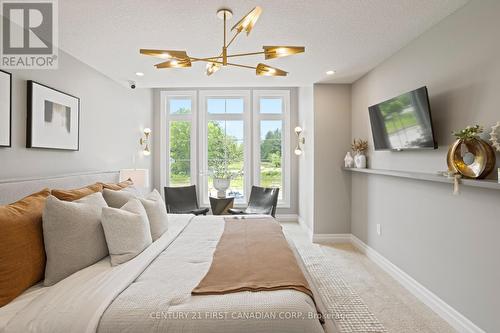 6973 Heathwoods Avenue, London South (South V), ON - Indoor Photo Showing Bedroom
