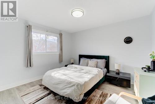1695 Major Oaks Road, Pickering, ON - Indoor Photo Showing Bedroom