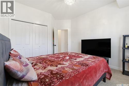 1806 1015 Patrick Crescent, Saskatoon, SK - Indoor Photo Showing Bedroom