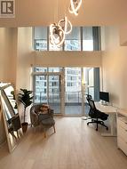 719 - 77 SHUTER STREET  Toronto, ON M5B 0B8