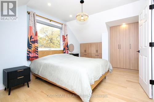 10 Esmond Crescent, Toronto, ON - Indoor Photo Showing Bedroom