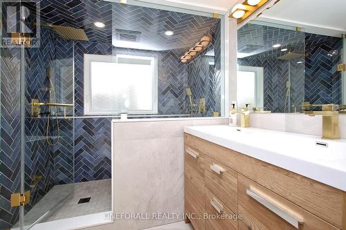 10 Esmond Crescent, Toronto, ON - Indoor Photo Showing Bathroom