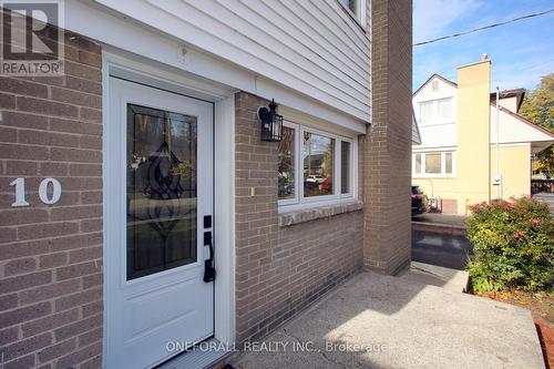 10 Esmond Crescent, Toronto, ON - Outdoor With Exterior