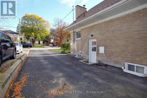 10 Esmond Crescent, Toronto, ON - Outdoor