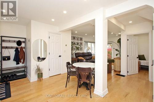 10 Esmond Crescent, Toronto, ON - Indoor