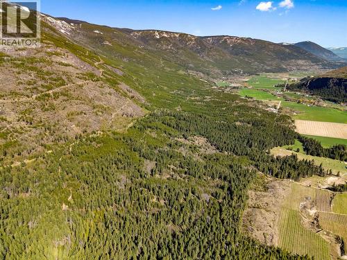 3221 Edes Road, Salmon Arm, BC 