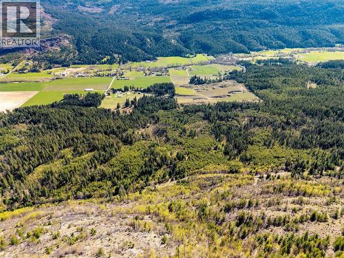 3221 Edes Road, Salmon Arm, BC 