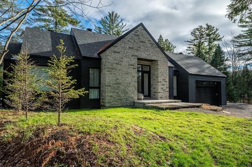 Façade - 1770  - 1772 Rue Du Manège, Sainte-Adèle, QC - Outdoor