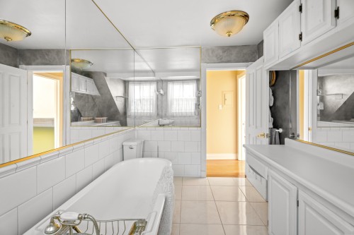 Salle de bains - 531 Rue Principale, Saint-Sauveur, QC - Indoor Photo Showing Other Room