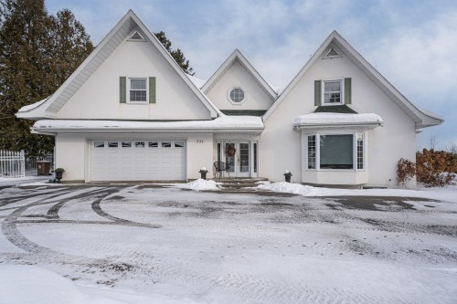Façade - 531 Rue Principale, Saint-Sauveur, QC - Outdoor With Facade