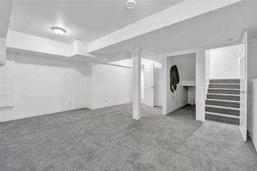 9-148 Roy Avenue, Penticton, BC - Indoor