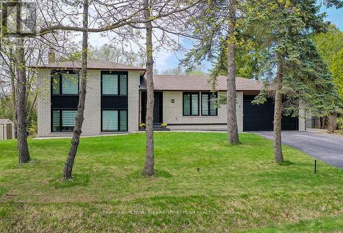 56 CYNTHIA CRESCENT  Richmond Hill, ON L4E 2P9