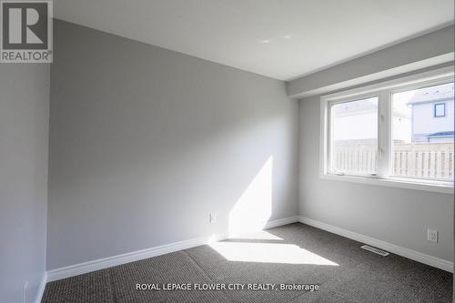 146 Winterberry Boulevard, Thorold, ON - Indoor Photo Showing Other Room