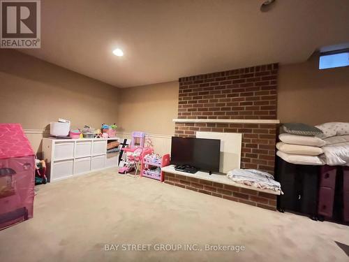 4255 Wakefield Crescent, Mississauga, ON - Indoor Photo Showing Other Room