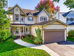 906 KINGSLEY COURT  Oshawa (Pinecrest), ON L1K 2E7