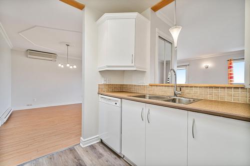 Kitchen - 9623 Rue Bellerive, Montréal (Mercier/Hochelaga-Maisonneuve), QC - Indoor Photo Showing Kitchen With Double Sink