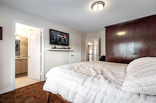 Chambre à coucher principale - 230 Rue Mirabel, Dollard-Des-Ormeaux, QC - Indoor Photo Showing Bedroom