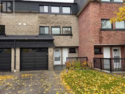 38 HENDERSON DRIVE  Aurora, ON L4G 3L2