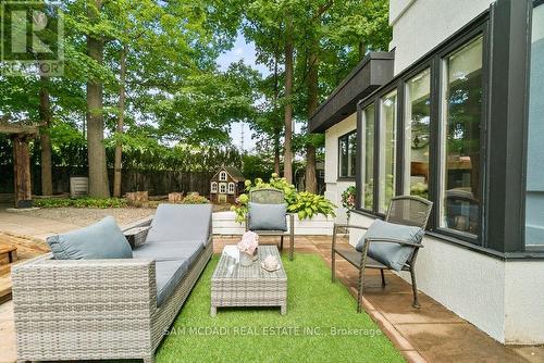 988 Tennyson Avenue, Mississauga, ON - Outdoor